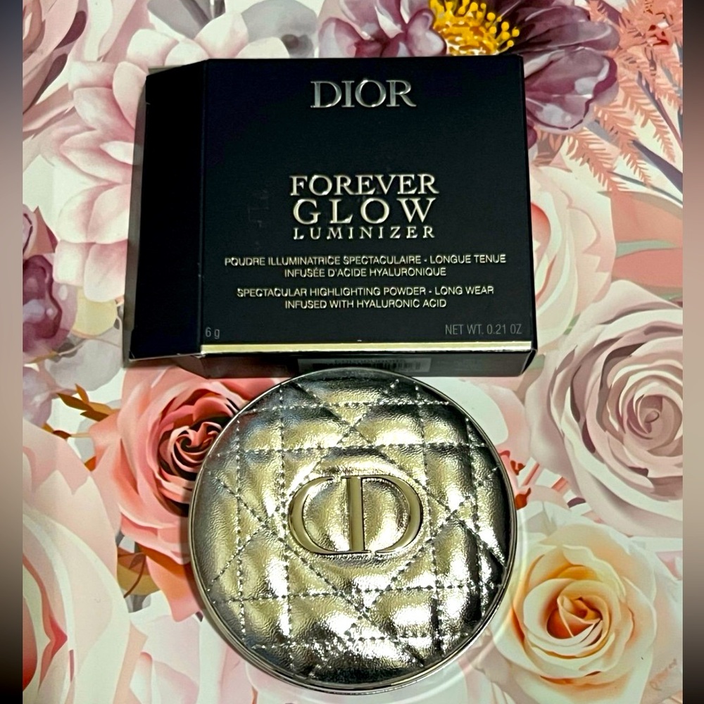 Dior Forever Glow luminizer 02  gold halo